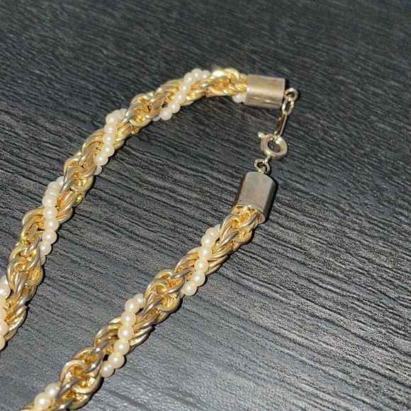 Necklace - Picture 3 of 3